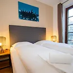 Apartment Post Incl Zak Summer Card By In One