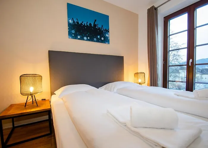 Apartment Post Incl Zak Summer Card By In One